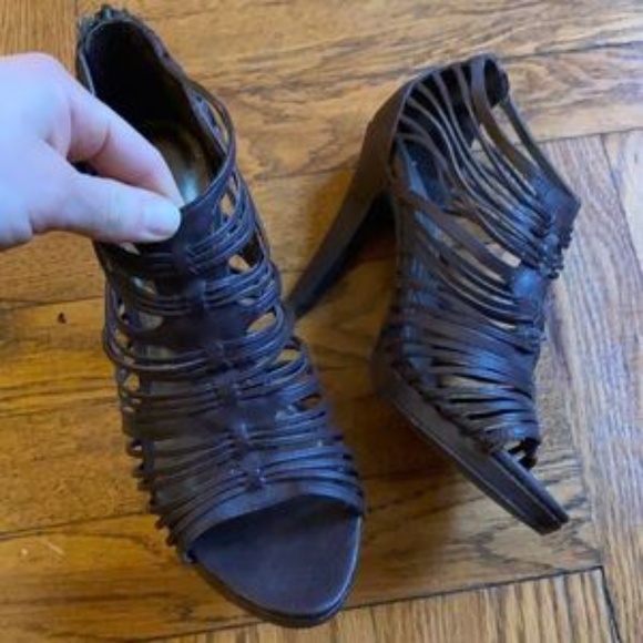 Zara brown strappy high heel platform Roman sandals - Picture 9 of 9